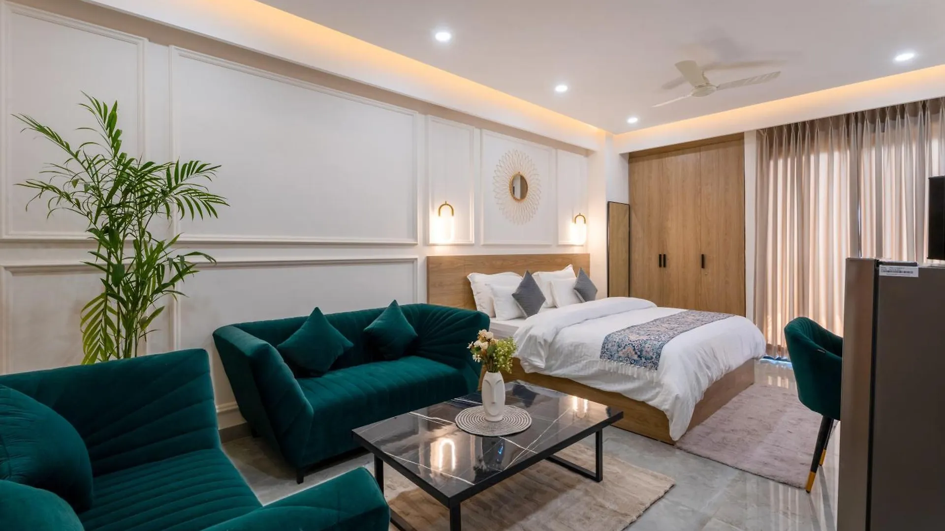 Elegent Studio On Golf Course Road @ Sterling Gurgáon Apartmán
