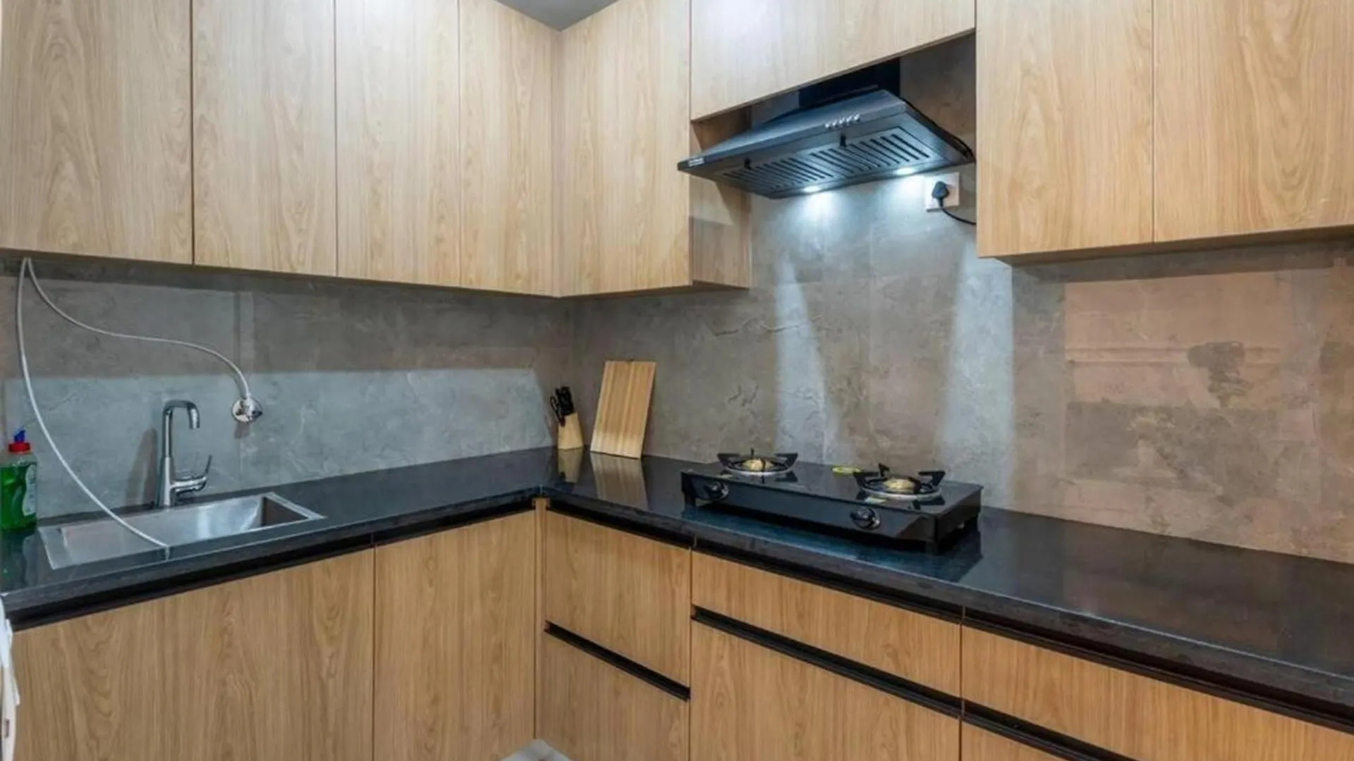 Elegent Studio On Golf Course Road @ Sterling Gurgáon